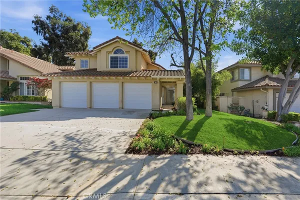 $1,549,000 | 34 Reata, Rancho Santa Margarita, CA 92688