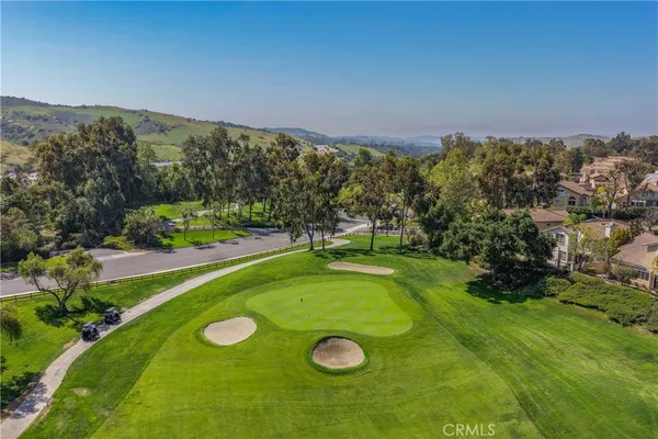 $1,549,000 | 34 Reata, Rancho Santa Margarita, CA 92688
