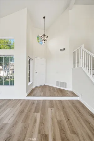 $1,549,000 | 34 Reata, Rancho Santa Margarita, CA 92688