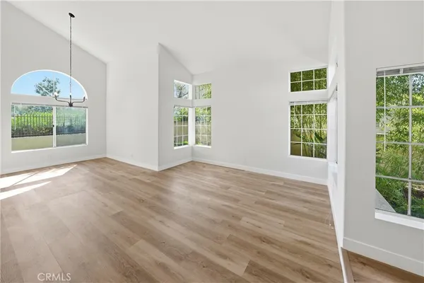 $1,549,000 | 34 Reata, Rancho Santa Margarita, CA 92688