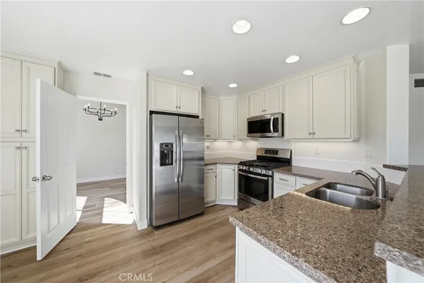 $1,549,000 | 34 Reata, Rancho Santa Margarita, CA 92688