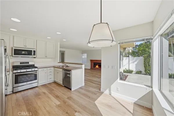 $1,549,000 | 34 Reata, Rancho Santa Margarita, CA 92688
