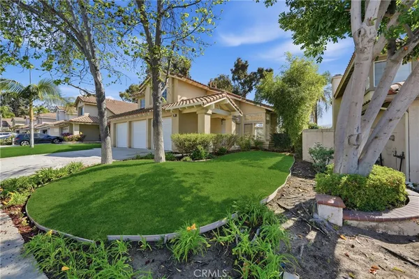 $1,549,000 | 34 Reata, Rancho Santa Margarita, CA 92688