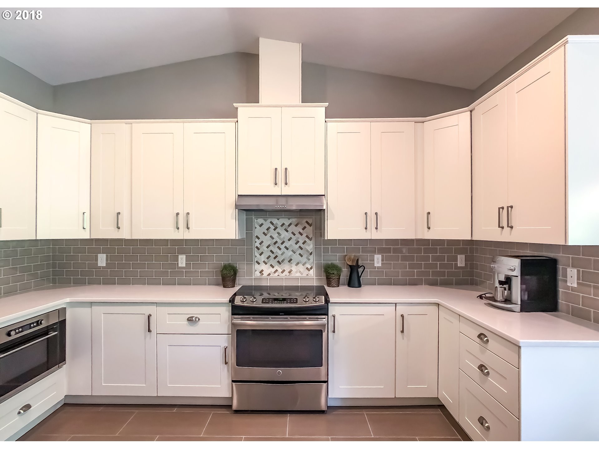 329 Fredrickson Road Woodland, WA 98674 - Photo 3 of 18 Gallery Image 3