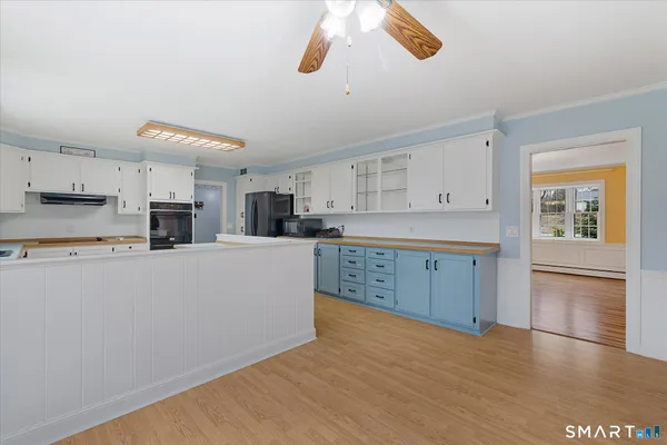 $680,000 | 1 Maple Lane, Thompson, CT 06277