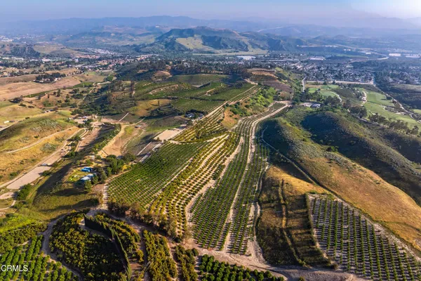 $3,900,000 | 15295 Middle Ranch Road, Moorpark, CA 93021