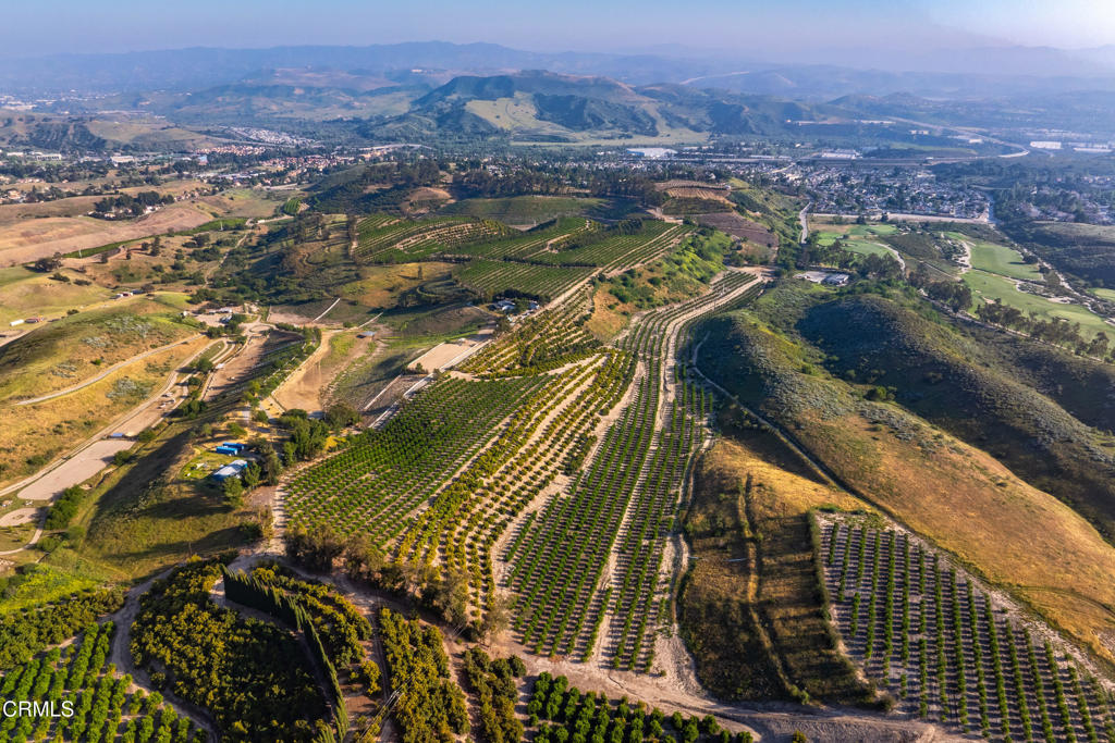 15295 Middle Ranch Road Moorpark, CA 93021 - Photo 17 of 18 a view of a city