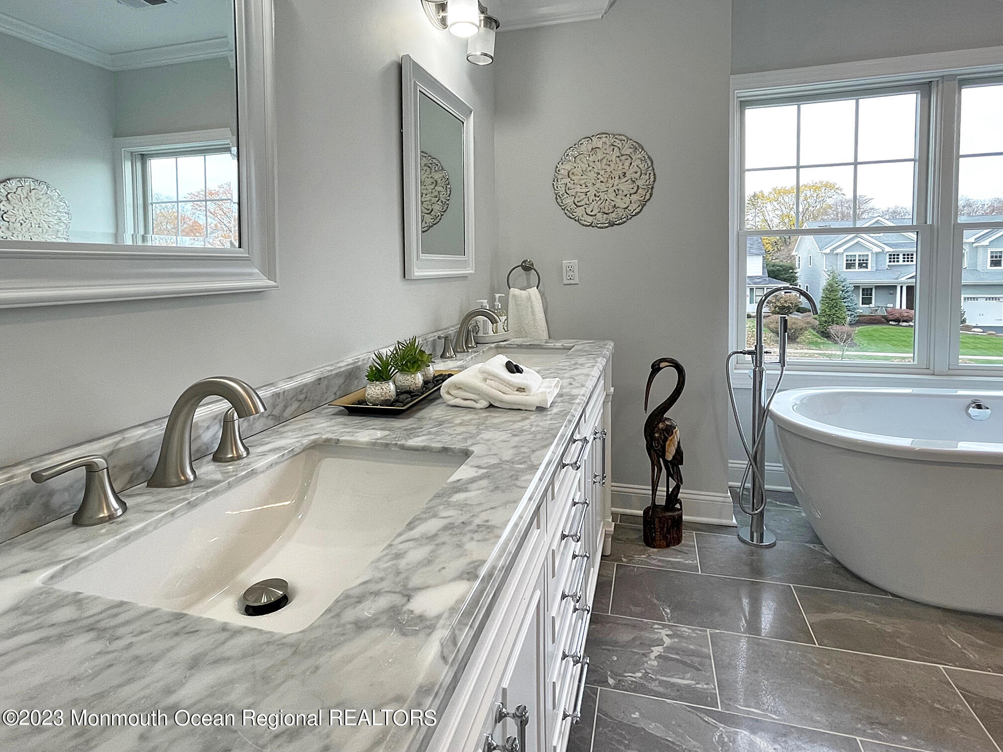 105 Princeton Road Fair Haven, NJ 07704 - Photo 25 of 40 IMG_4581