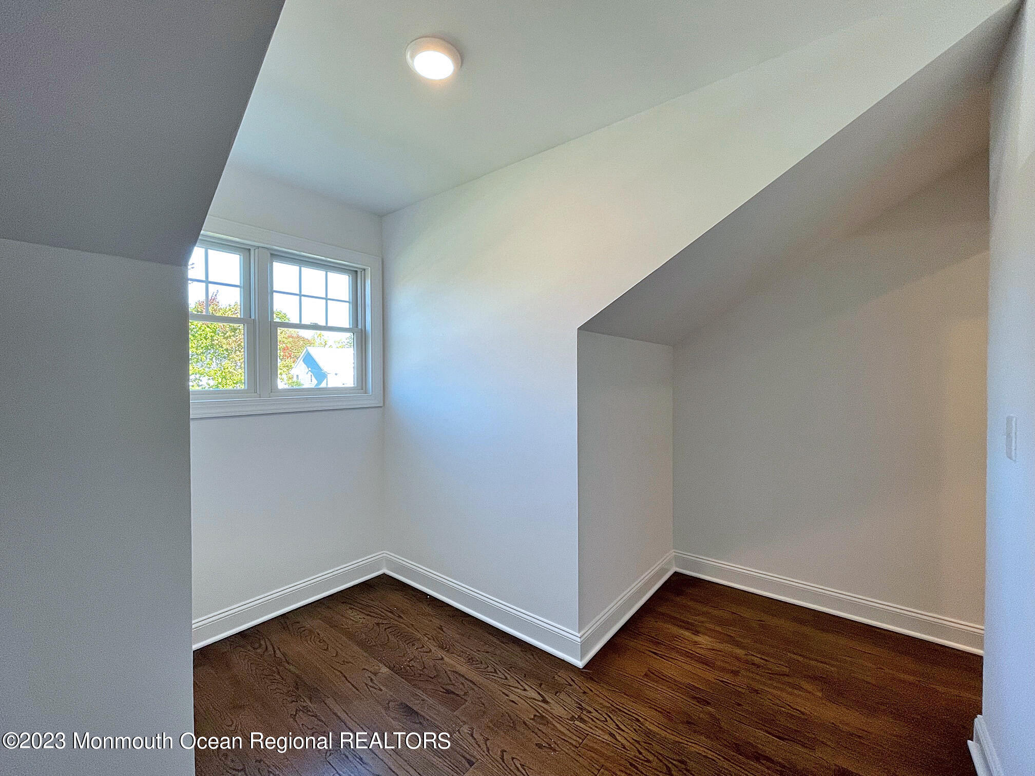 105 Princeton Road Fair Haven, NJ 07704 - Photo 36 of 40 105 Bonus_study room