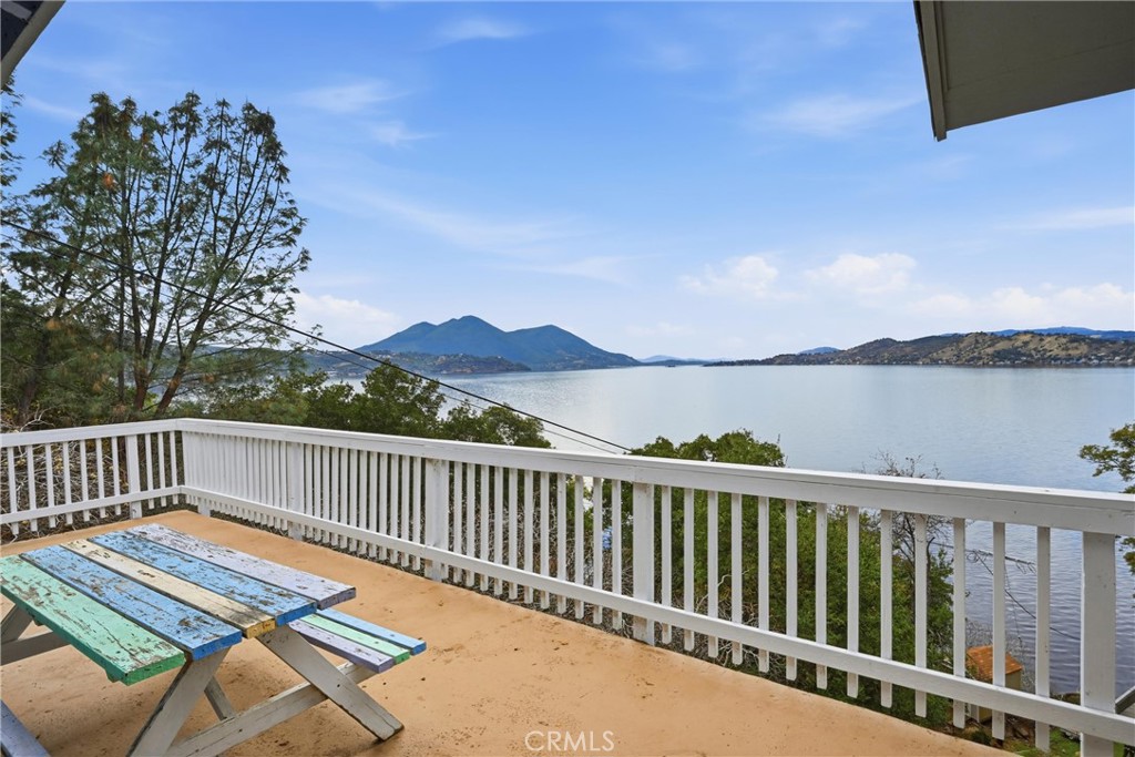 13674 Anderson Road Lower Lake, CA 95457 - Photo 32 of 38 a view of a two chair in the balcony