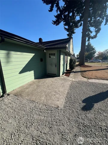 $399,950 | 915 East 52nd Street, Tacoma, WA 98404