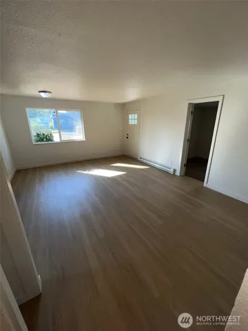 $399,950 | 915 East 52nd Street, Tacoma, WA 98404