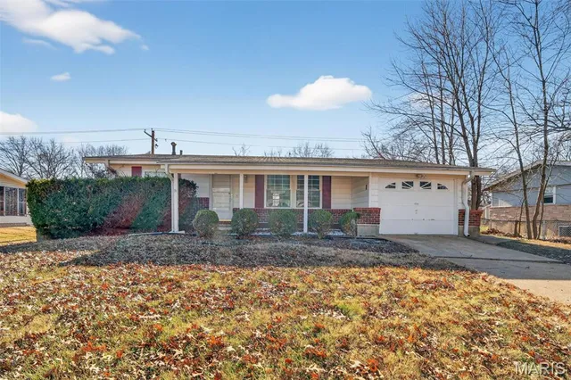 $104,900 | 1328 Coppergate Lane, St. Louis, MO 63138