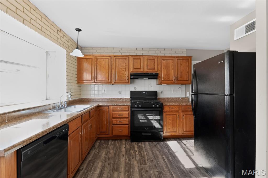 1328 Coppergate Lane St. Louis, MO 63138 - Photo 19 of 33