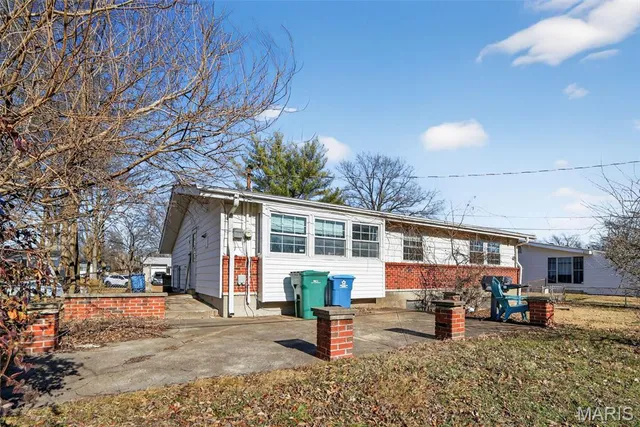 $104,900 | 1328 Coppergate Lane, St. Louis, MO 63138