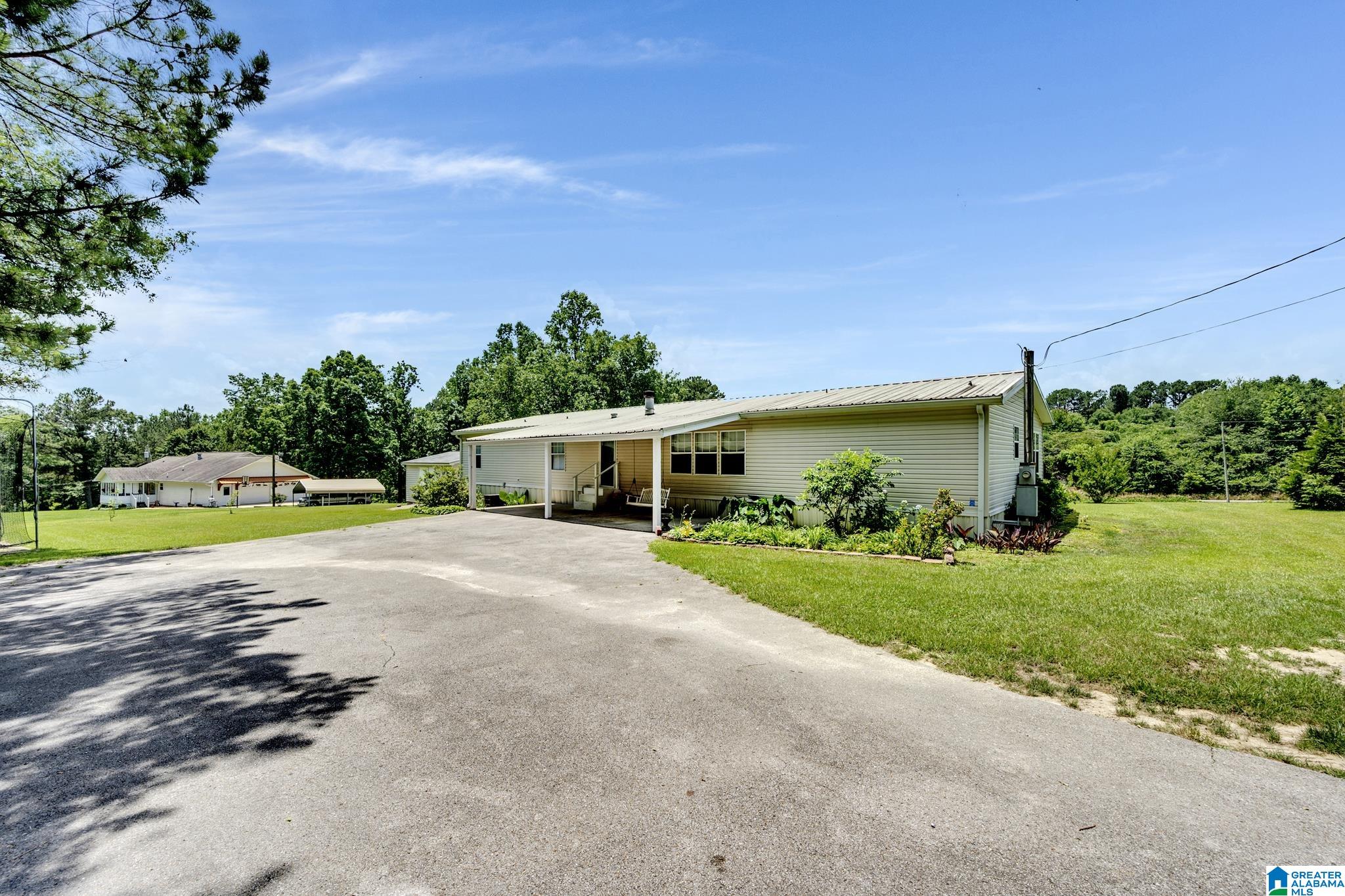 7681 Thed Brasfield Road Dora, AL 35062 - Photo 7 of 36