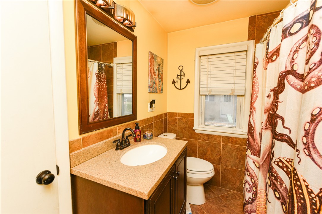 452 Pemberton Road Irondequoit, NY 14622 - Photo 17 of 31