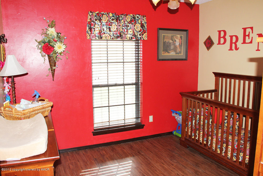 5718 South Milam Street Amarillo, TX 79110 - Photo 19 of 23 3rd Bedroom