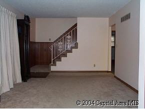 820 North Oxford Road Springfield, IL 62702 - Photo 2 of 8