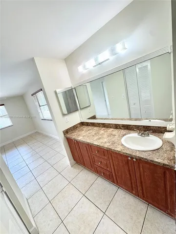 $164,900 | 2800 Riverside Drive, Unit 2011, Coral Springs, FL 33065