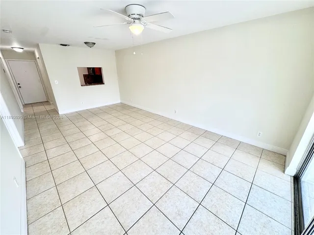 $164,900 | 2800 Riverside Drive, Unit 2011, Coral Springs, FL 33065