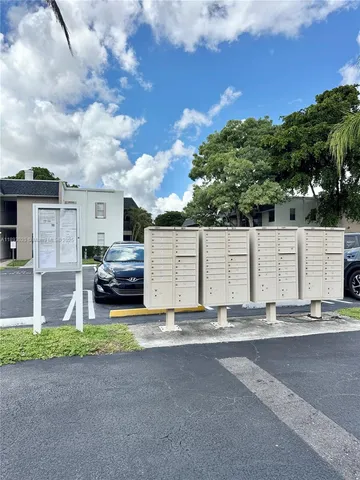 $164,900 | 2800 Riverside Drive, Unit 2011, Coral Springs, FL 33065