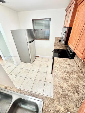 $164,900 | 2800 Riverside Drive, Unit 2011, Coral Springs, FL 33065