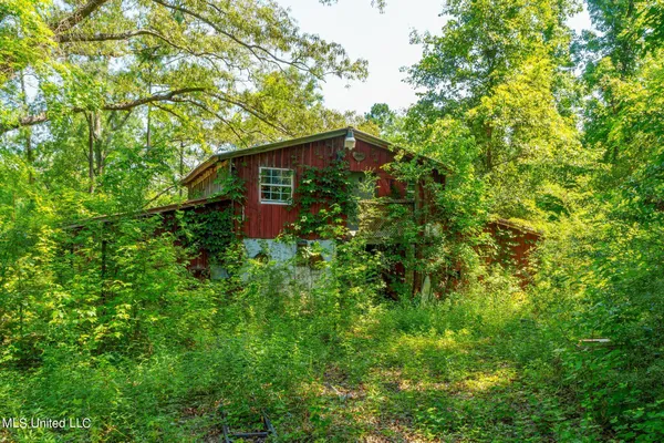 $3,200,000 | 627 Cole Road, Hattiesburg, MS 39402