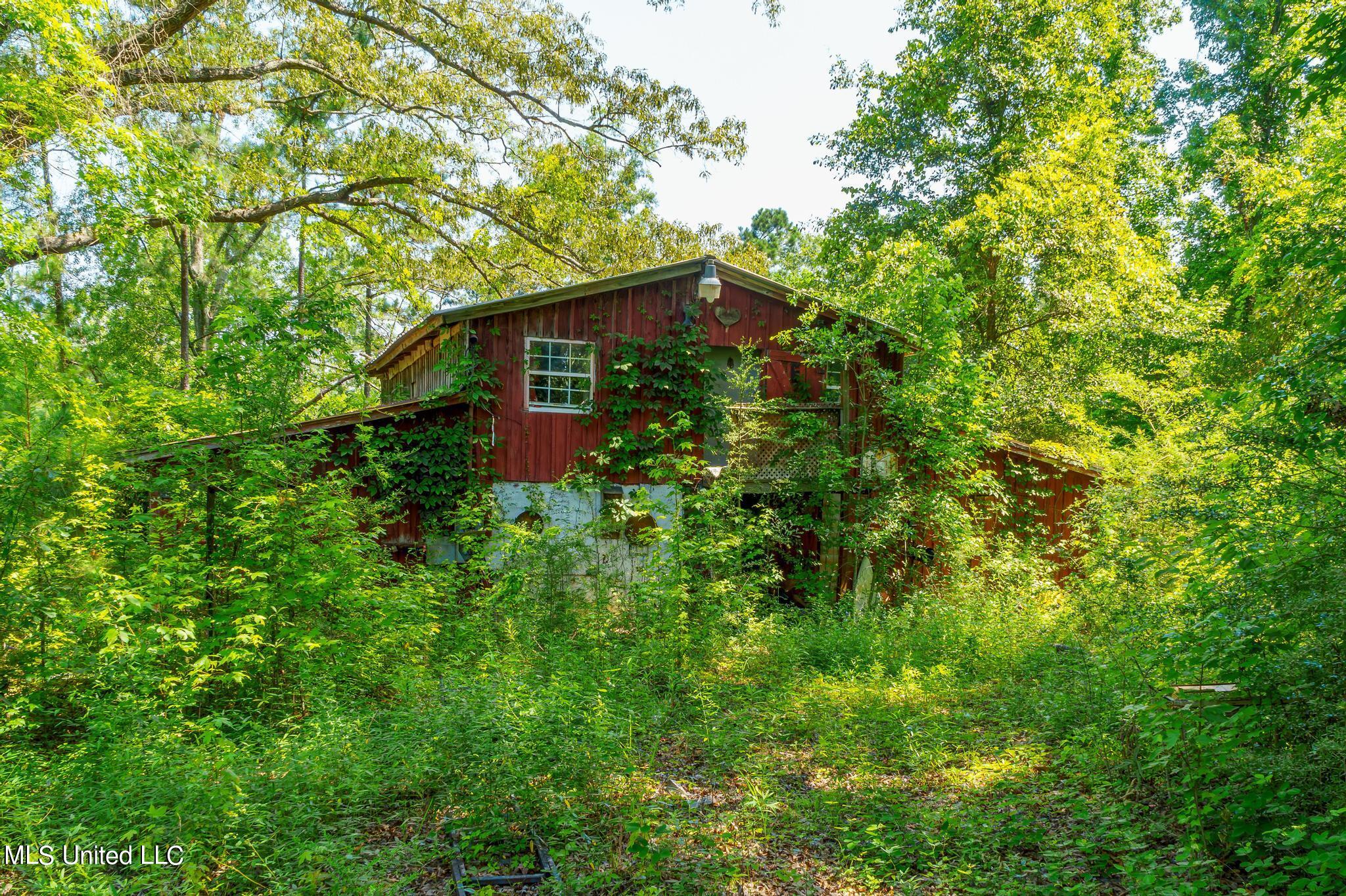 627 Cole Road Hattiesburg, MS 39402 - Photo 24 of 24 627 Cole Road-24