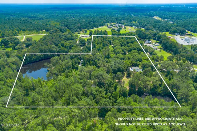 $3,200,000 | 627 Cole Road, Hattiesburg, MS 39402