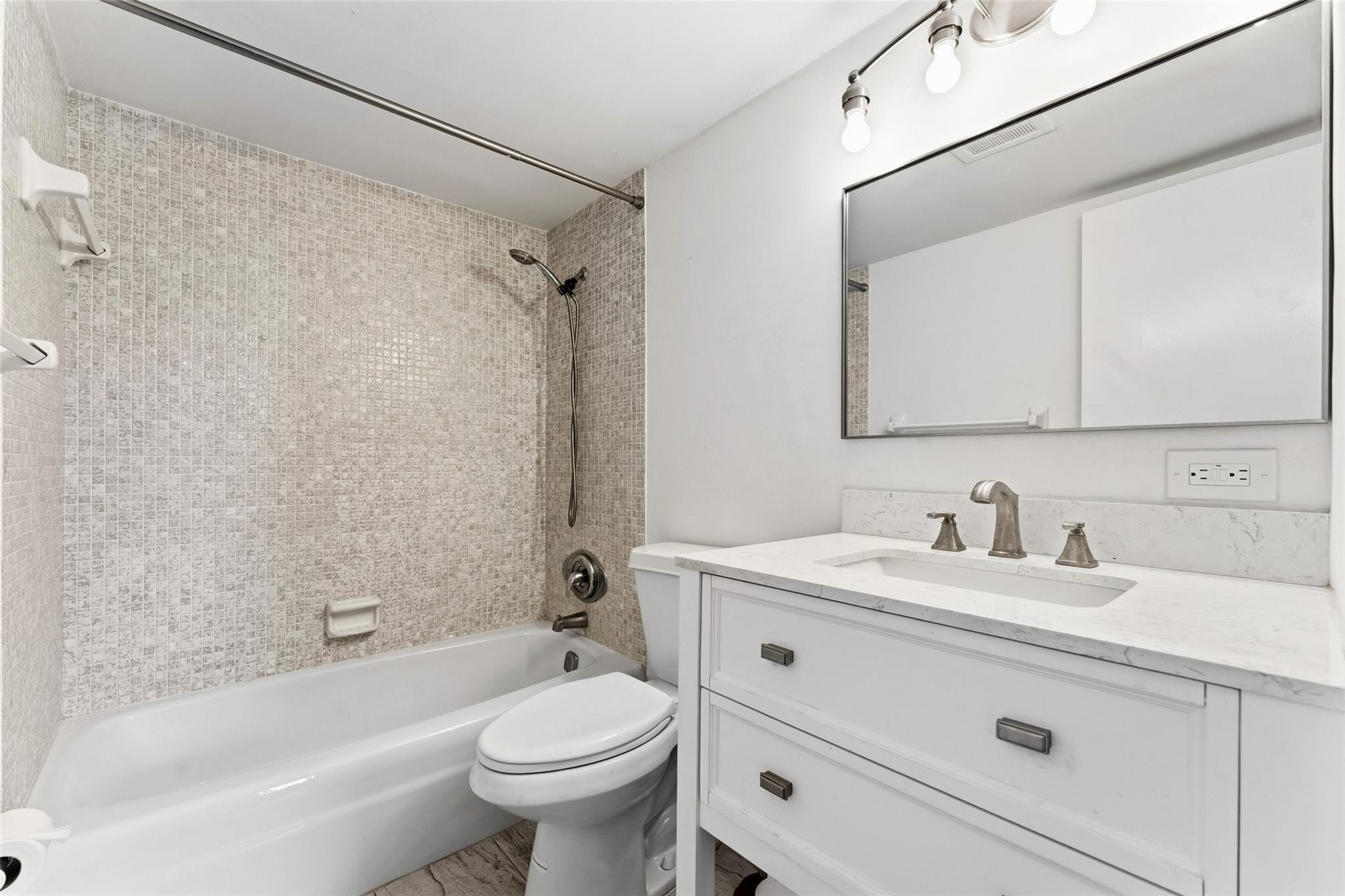 4500 North Federal Highway, Unit 134D Lighthouse Point, FL 33064 - Photo 14 of 33 Photo 14