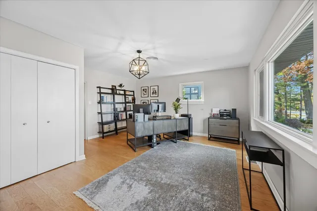 $1,100,000 | 861 Crescent Boulevard, Glen Ellyn, IL 60137