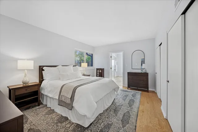 $1,100,000 | 861 Crescent Boulevard, Glen Ellyn, IL 60137