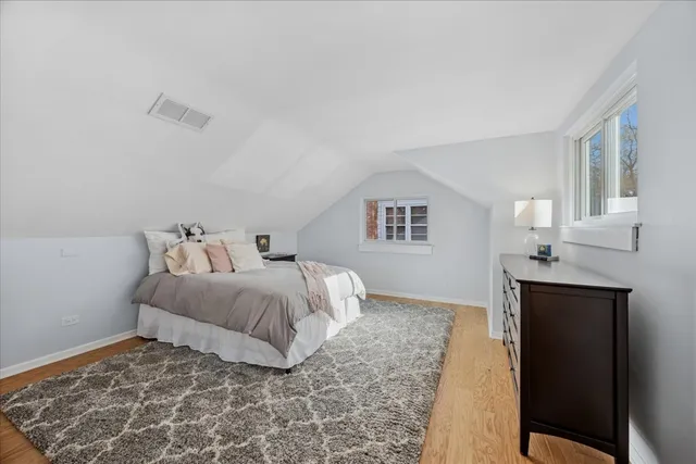 $1,100,000 | 861 Crescent Boulevard, Glen Ellyn, IL 60137