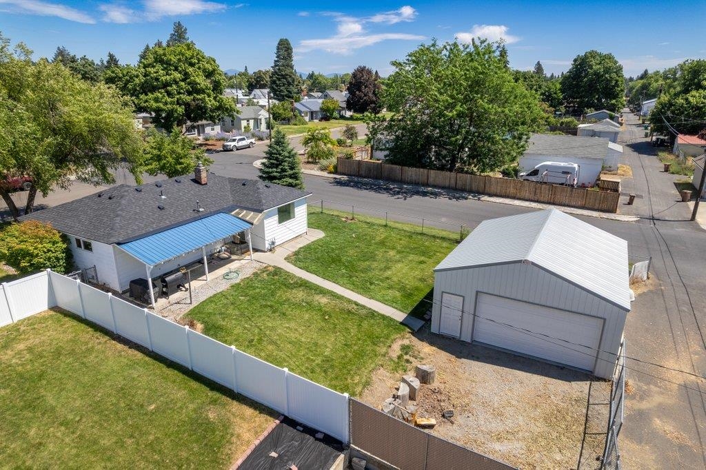 2803 West Sanson Avenue Spokane, WA 99205 - Photo 23 of 33