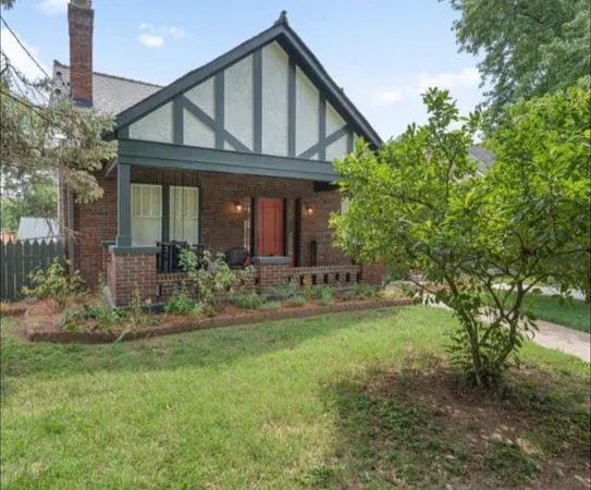 $3,500 | 1002 Fairwin Avenue, Nashville, TN 37216