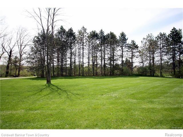 6386 Hartland Road Fenton, MI 48430 - Photo 44 of 51