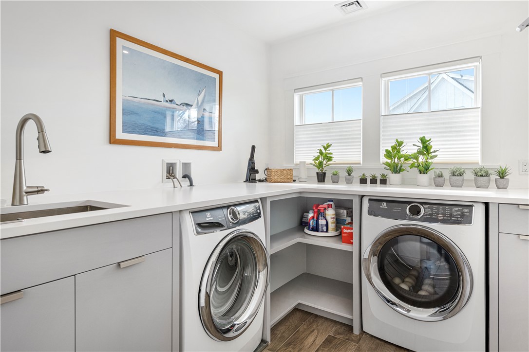 592 Tuckerman Avenue Middletown, RI 02842 - Photo 23 of 50 Second floor laundry room.