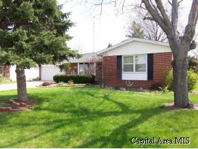 1208 Interlacken Road Springfield, IL 62704 - Photo 1 of 9