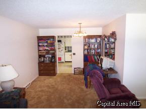 1208 Interlacken Road Springfield, IL 62704 - Photo 5 of 9