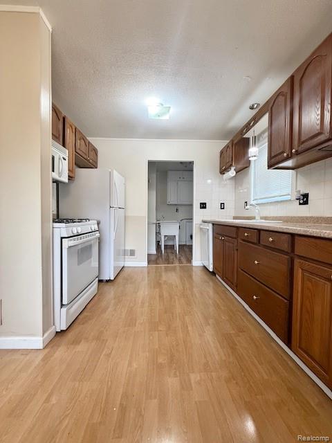24329 Wick Road Taylor, MI 48180 - Photo 6 of 22
