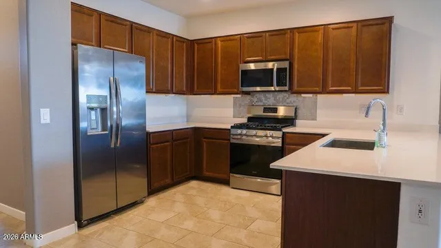 $2,350 | 12369 West Glenn Drive, Glendale, AZ 85307