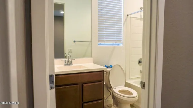 $2,350 | 12369 West Glenn Drive, Glendale, AZ 85307