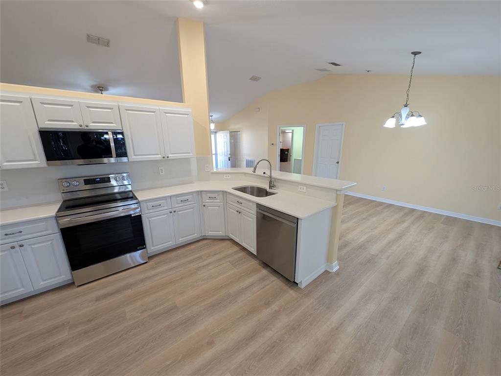 9573 Southwest 53rd Circle Ocala, FL 34476 - Photo 36 of 85