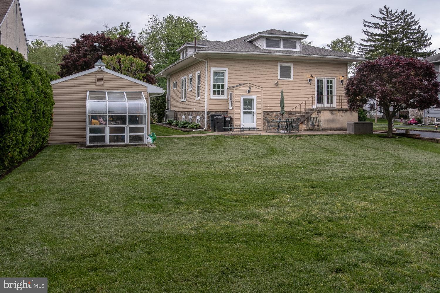 115 Sylvan Avenue Rutledge, PA 19070 - Photo 22 of 26 Large Level Yard
