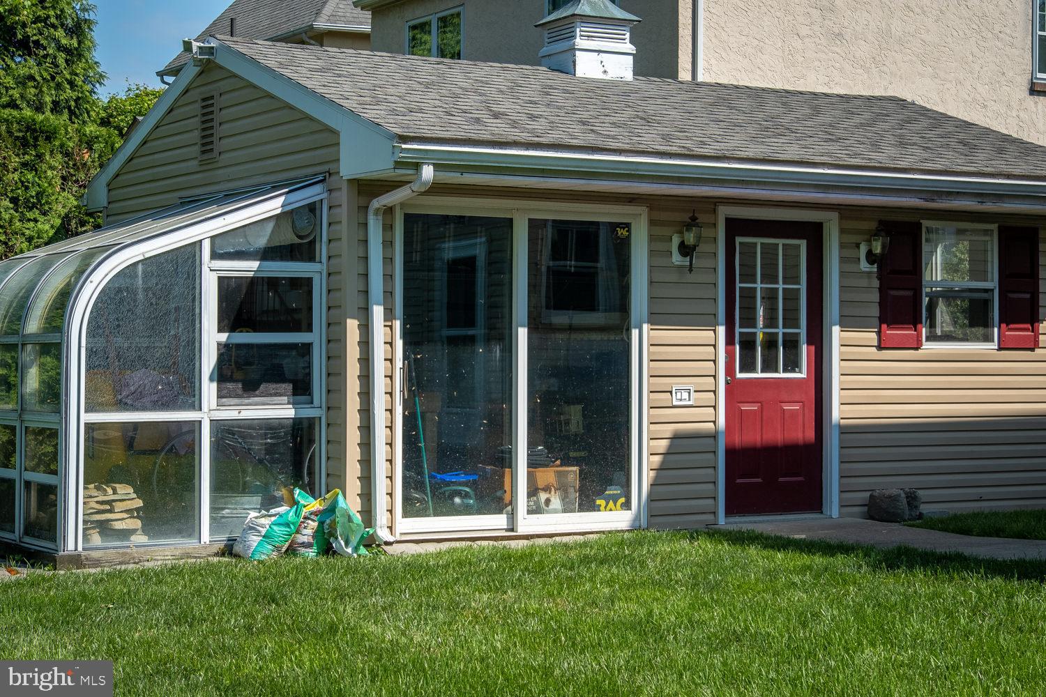 115 Sylvan Avenue Rutledge, PA 19070 - Photo 24 of 26 Shed with Greenhouse