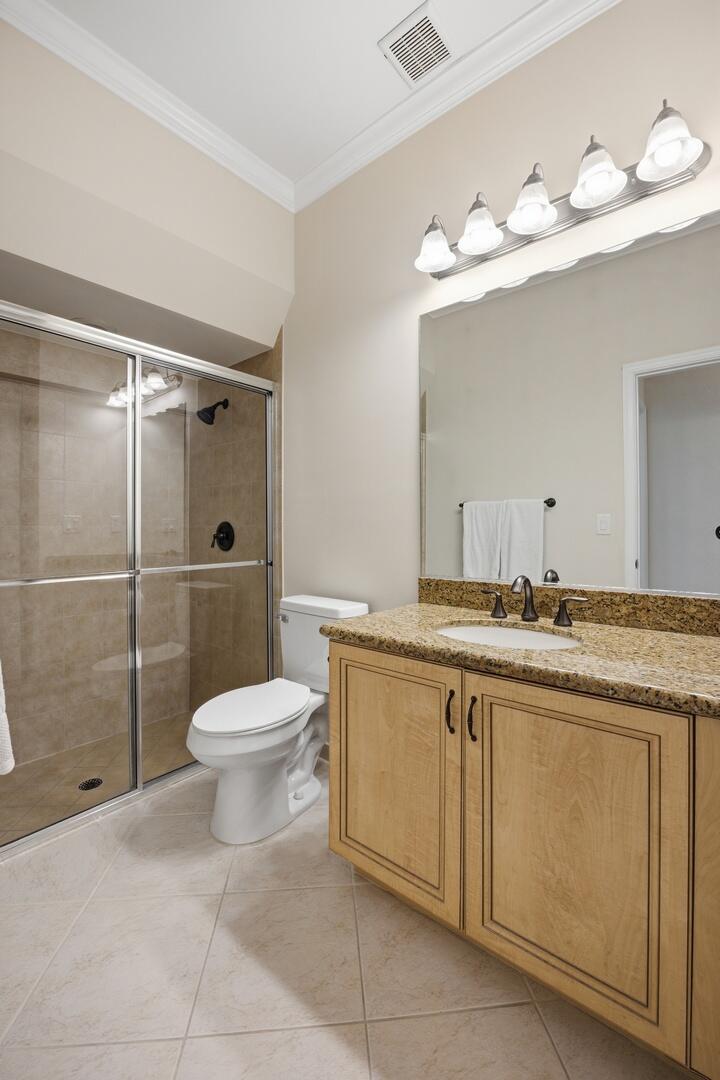 7850 Red Mahogany Road Boynton Beach, FL 33437 - Photo 19 of 63 Full Bath on 1st Floor