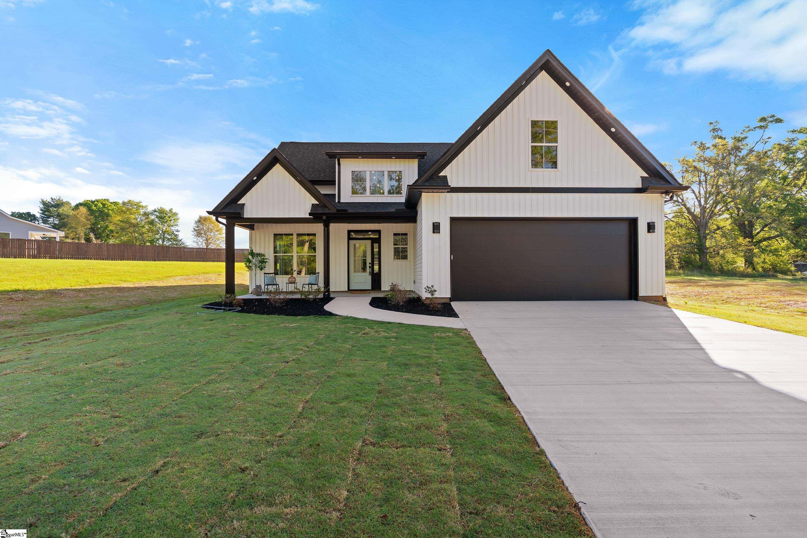 110 Reidville Road Williamston, SC 29697 - Photo 1 of 44