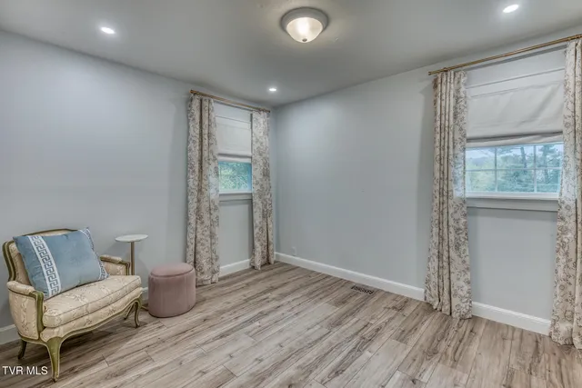 $385,000 | 501 Golf Course Drive, Elizabethton, TN 37643