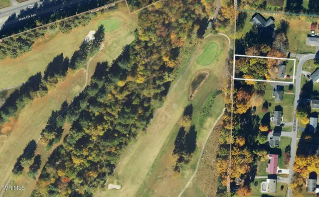 $385,000 | 501 Golf Course Drive, Elizabethton, TN 37643